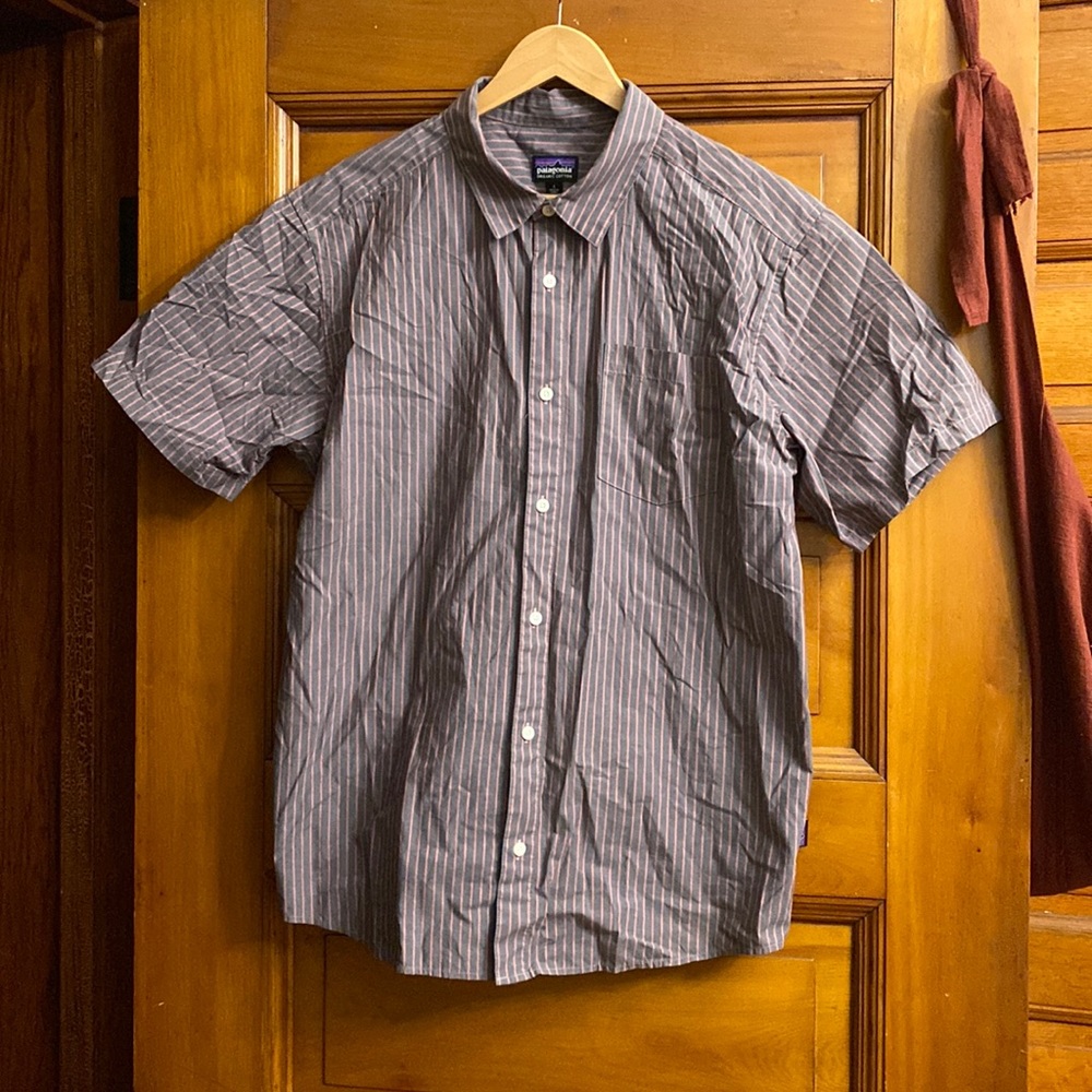 Organic Cotton Patagonia Button-Down Size L Men’s